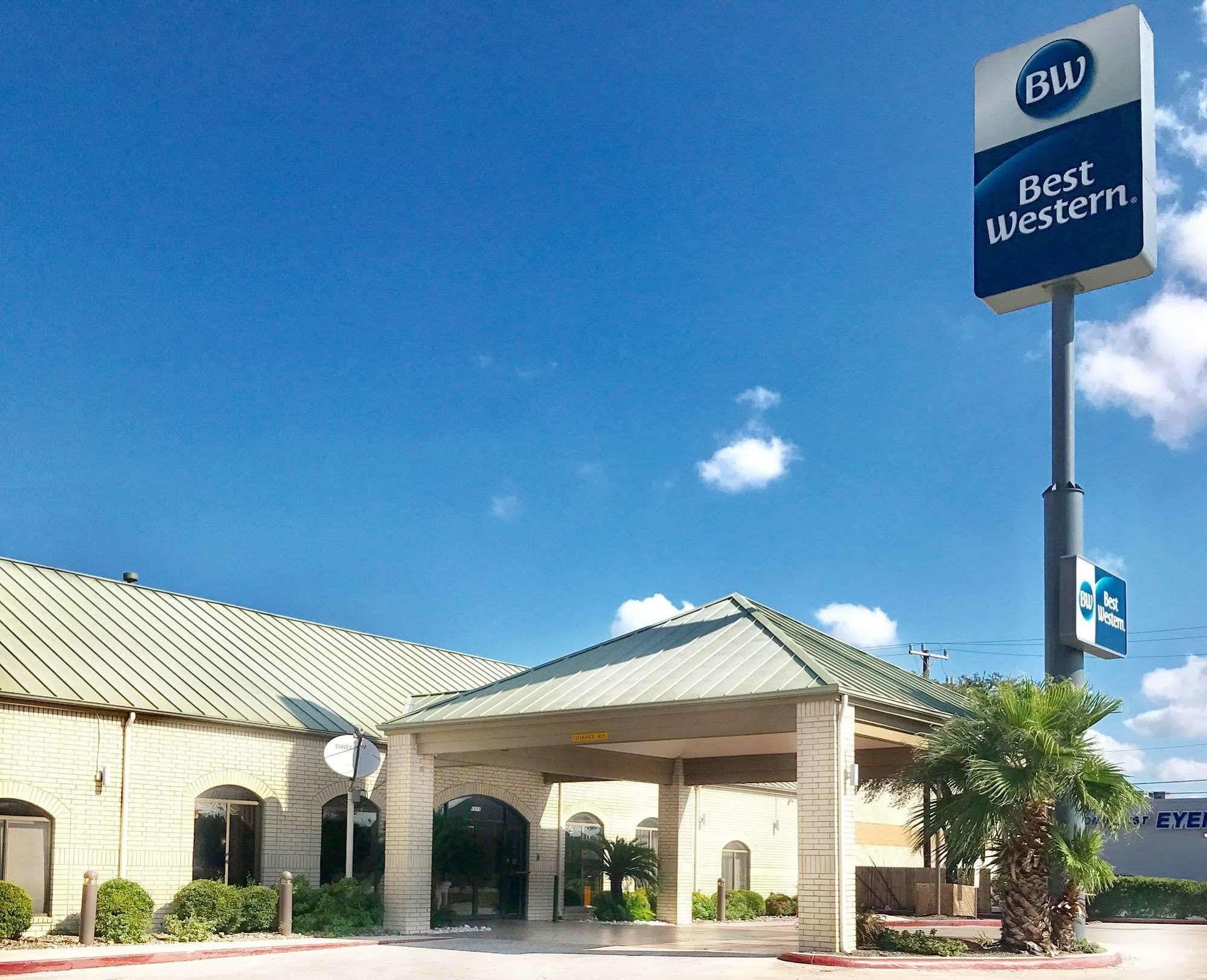 Best Western Near Lackland Afb Seaworld San Antonio Exterior photo